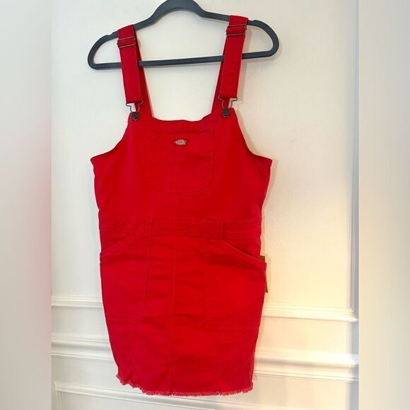 Dickies Overalls Frayed Hem Dress With Stretch in Red Size Large NWT - Picture 2 of 9